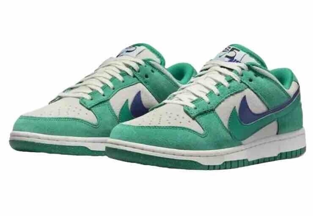 Nike Dunk Low SE 85 Neptune Green DO9457-101 Women's Size 11/Men's Size 9.5